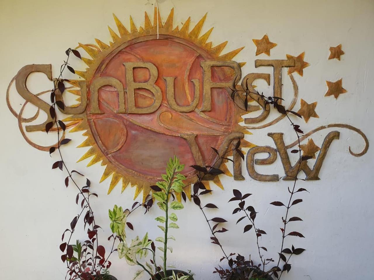 Sunburst View Bed & Breakfast Ella Exterior photo